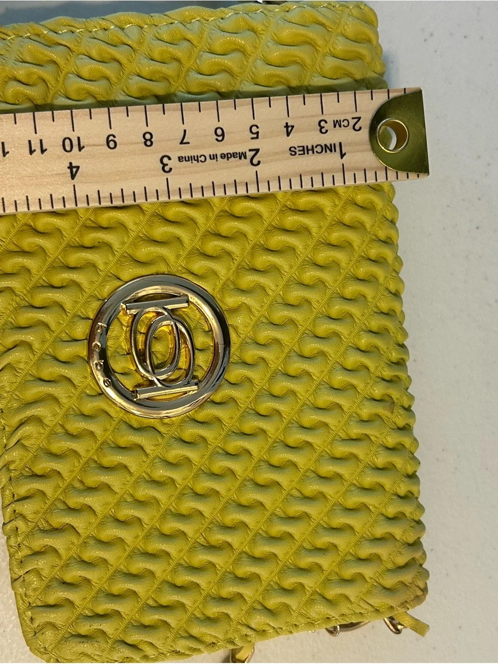 bebe Chartreuse Crossbody Perfect for Y2K Fall Fashions
